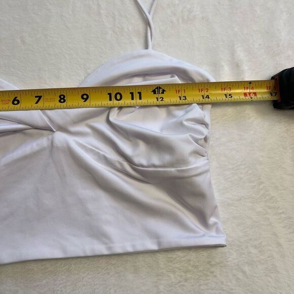 Lovers & Friends White Crop Top Twist Front Poly Ruched Tank Medium - Picture 5 of 6